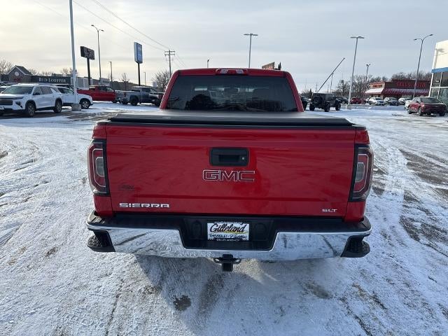 2017 GMC Sierra 1500 Crew Cab Short Box 4-Wheel Drive SLT SLT Premium Package