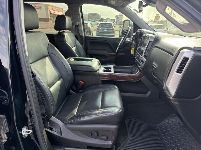 2018 GMC Sierra 1500 Crew Cab Short Box 4-Wheel Drive SLT SLT Premium Plus Package