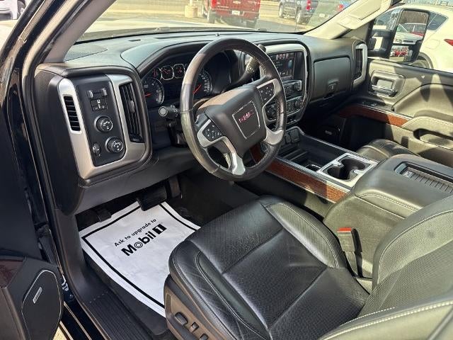 2018 GMC Sierra 1500 Crew Cab Short Box 4-Wheel Drive SLT SLT Premium Plus Package