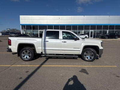 2018 GMC Sierra 1500 Crew Cab Short Box 4-Wheel Drive SLT SLT Premium Plus Package