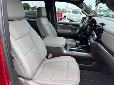 2024 GMC Sierra 1500 Crew Cab Short Box 4-Wheel Drive SLT