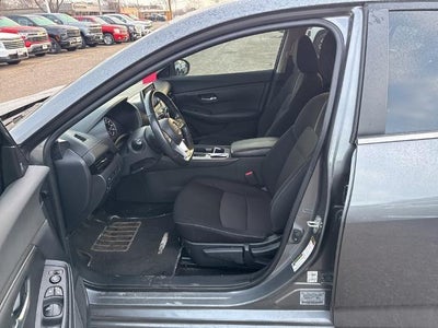 2022 Nissan Sentra SV Xtronic CVT