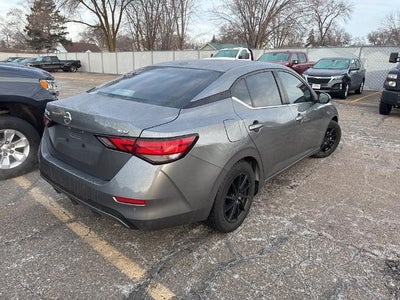 2022 Nissan Sentra SV Xtronic CVT