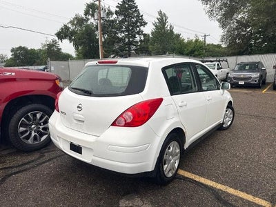 2010 Nissan Versa 1.8S