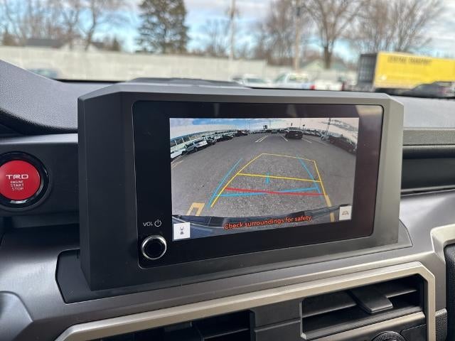 2025 Toyota Tacoma 4WD SR Double Cab 5' Bed MT (Natl)