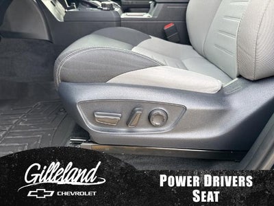 2025 Toyota Tacoma 4WD SR Double Cab 5' Bed MT (Natl)