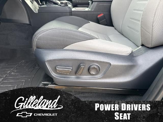 2025 Toyota Tacoma 4WD SR Double Cab 5' Bed MT (Natl)