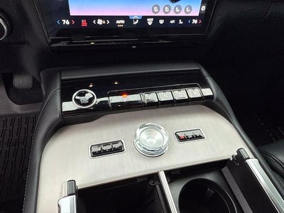 2027 Lincoln Navigator Reserve