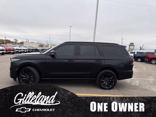 2027 Lincoln Navigator Reserve
