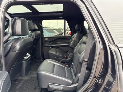 2027 Lincoln Navigator Reserve