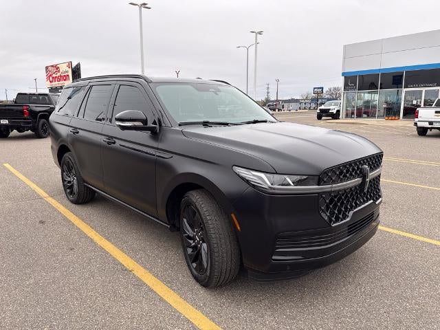 2027 Lincoln Navigator Reserve