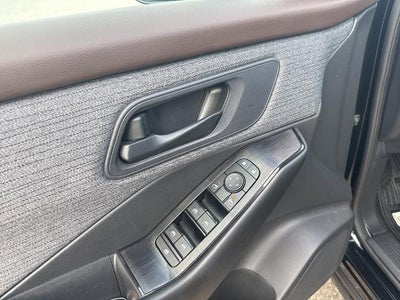 2023 Nissan Rogue AWD S *Ltd Avail*