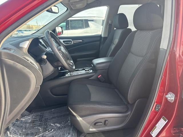 2018 Nissan Pathfinder 4x4 SV