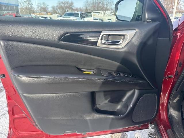 2018 Nissan Pathfinder 4x4 SV