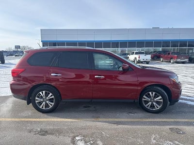 2018 Nissan Pathfinder 4x4 SV