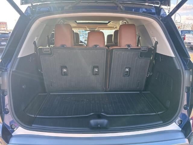 2024 Nissan Pathfinder Platinum 4WD