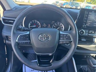 2021 Toyota Highlander XLE AWD (Natl)
