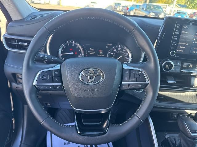 2021 Toyota Highlander XLE AWD (Natl)