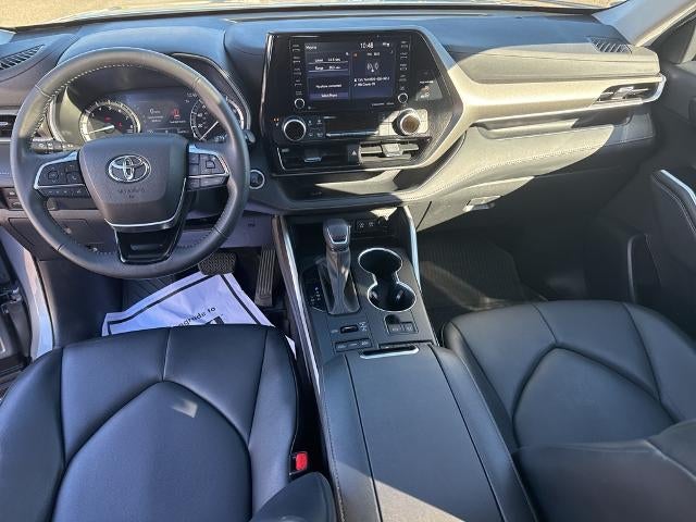 2021 Toyota Highlander XLE AWD (Natl)