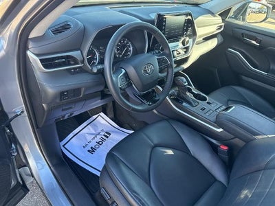 2021 Toyota Highlander XLE AWD (Natl)