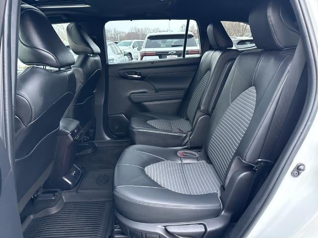 2022 Toyota Highlander XSE AWD (Natl)