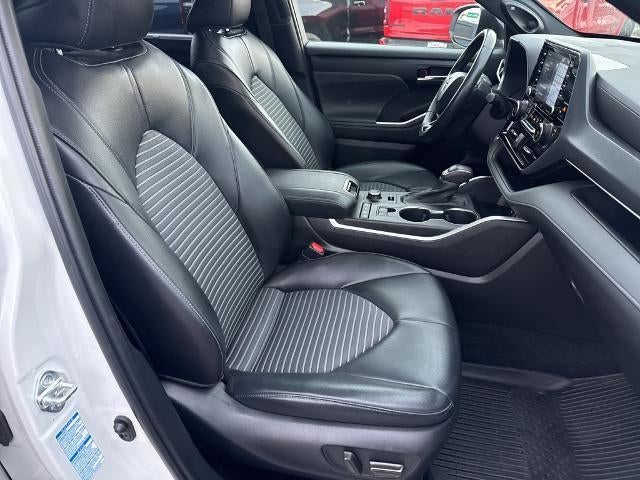 2022 Toyota Highlander XSE AWD (Natl)