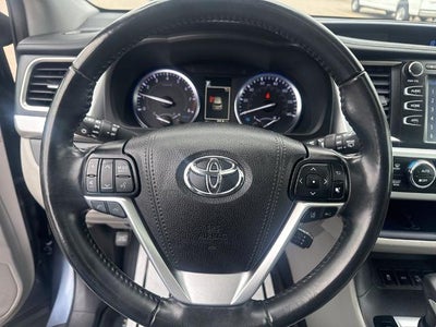 2019 Toyota Highlander SE V6 AWD (Natl)