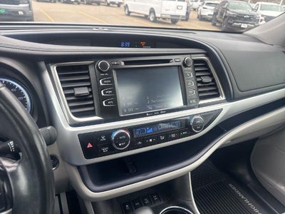 2019 Toyota Highlander SE V6 AWD (Natl)
