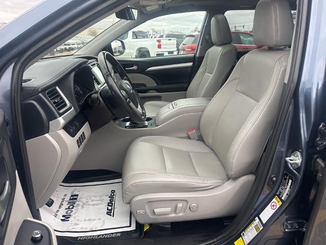 2019 Toyota Highlander SE V6 AWD (Natl)