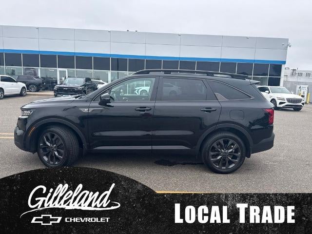 Used 2022 Kia Sorento X-Line SX Prestige with VIN 5XYRKDLF5NG105739 for sale in St. Cloud, Minnesota