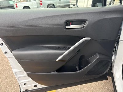 2025 Toyota Corolla Cross XLE 4WD (Natl)