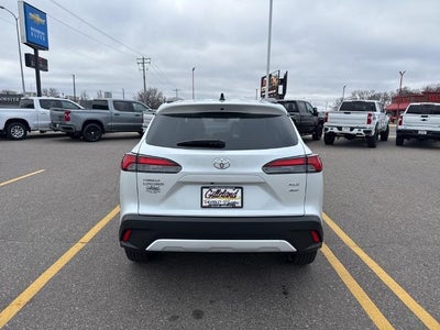 2025 Toyota Corolla Cross XLE 4WD (Natl)