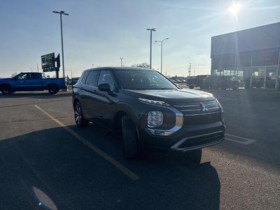 2025 Mitsubishi Outlander SE S-AWC