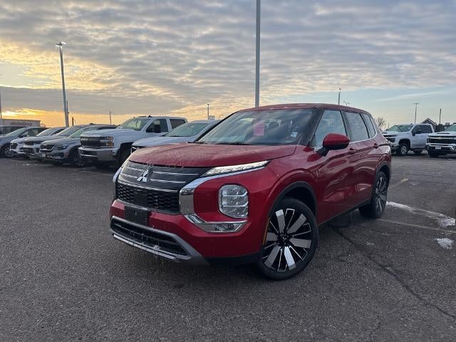 2025 Mitsubishi Outlander SE S-AWC
