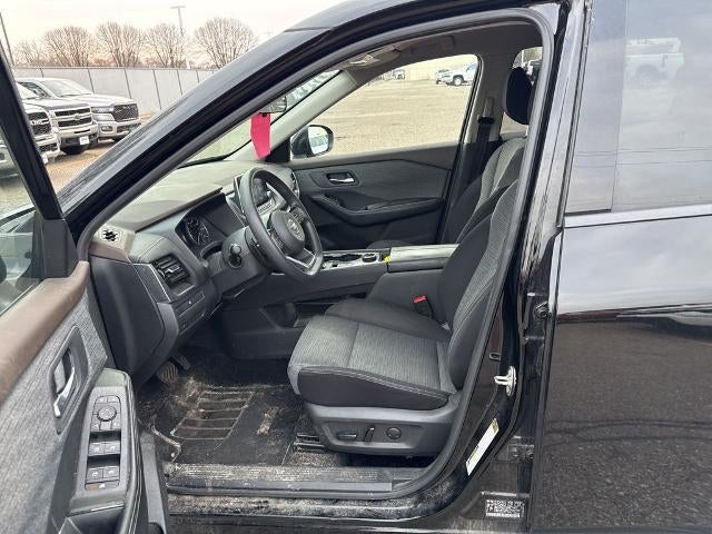2021 Nissan Rogue AWD SV