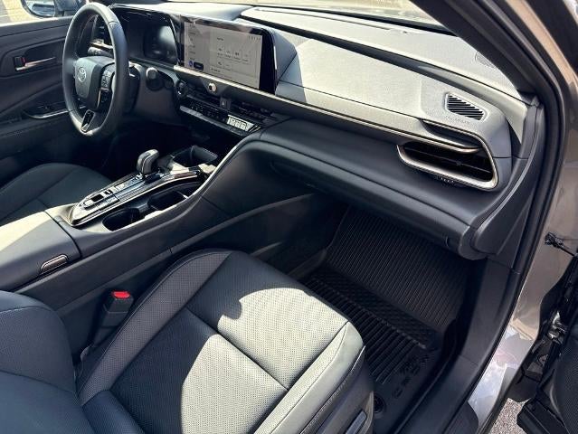 2026 Toyota Crown XLE AWD (Natl)