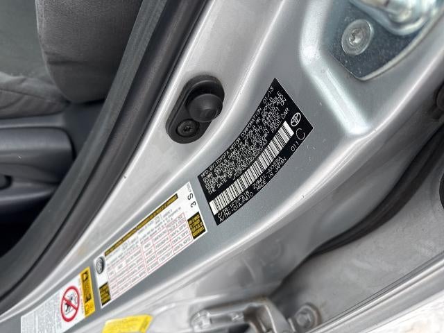 2013 Toyota Prius v Two