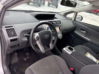 2013 Toyota Prius v Two