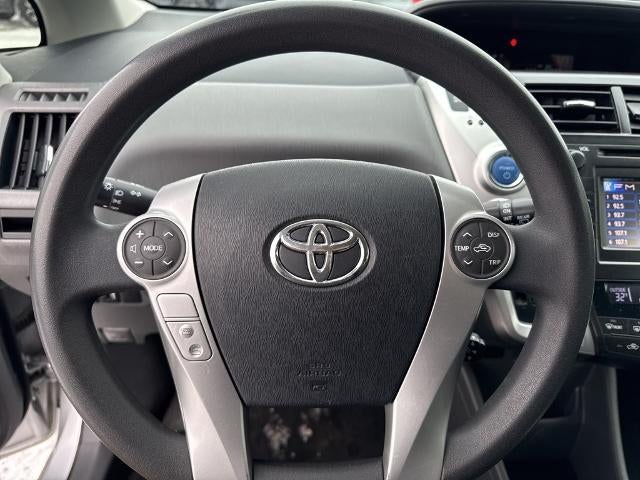 2013 Toyota Prius v Two