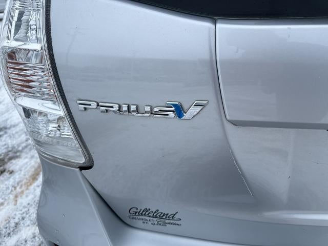 2013 Toyota Prius v Two
