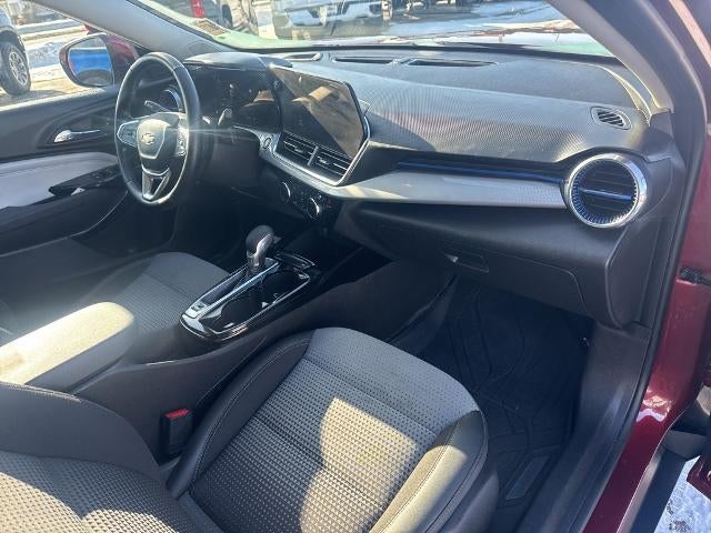 2024 Chevrolet Trax FWD 4dr LT