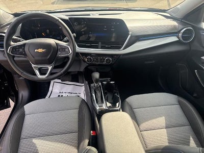 2025 Chevrolet Trax FWD 4dr LT