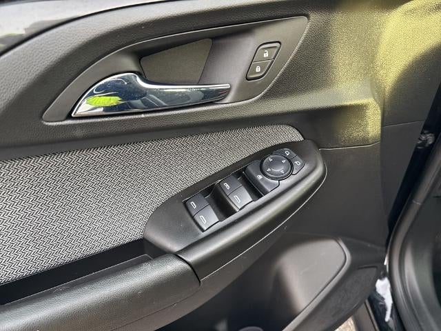 2023 Chevrolet Trailblazer AWD 4dr LS