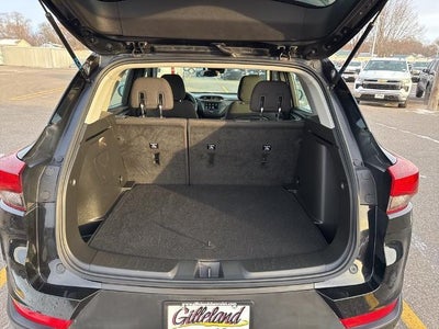 2023 Chevrolet Trailblazer AWD 4dr LS