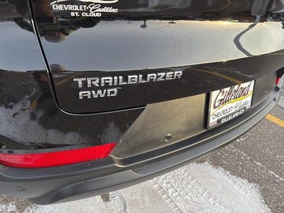 2023 Chevrolet Trailblazer AWD 4dr LS