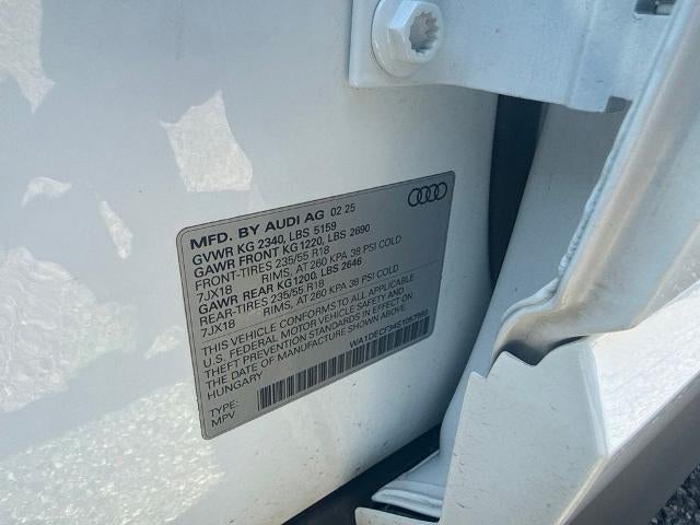 2025 Audi Q3 Premium 45 TFSI S line quattro Tiptronic