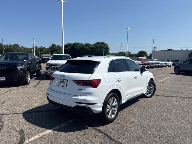 2025 Audi Q3 Premium 45 TFSI S line quattro Tiptronic